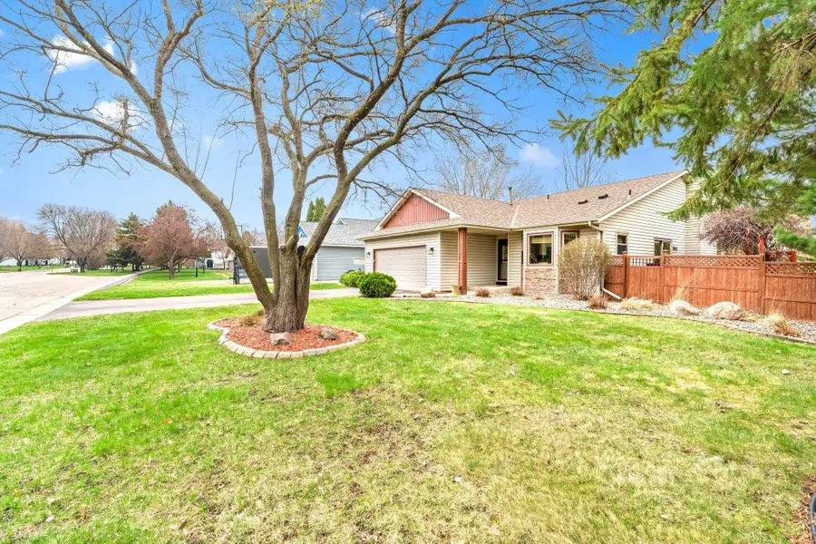 2581 Henslow Avenue N, Oakdale, MN 55128 - #2