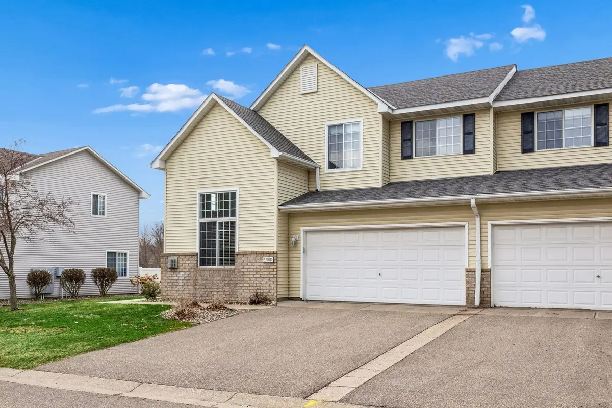 3200 Juniper Circle #D, Woodbury, MN 55125 - #1