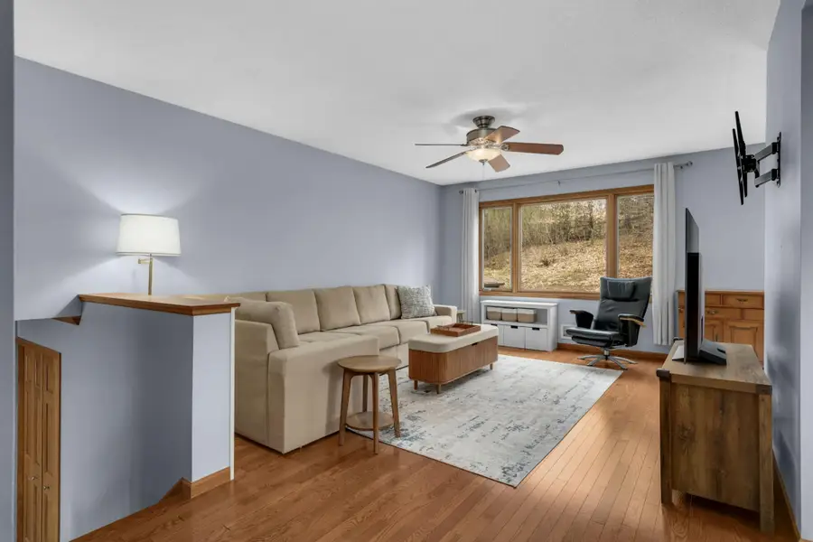 8175 137th Street W, Apple Valley, MN 55124 - #3