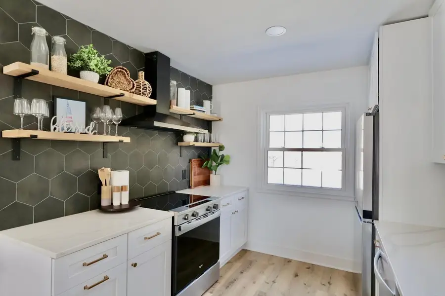 1857 Ford Parkway, Saint Paul, MN 55116 - #2