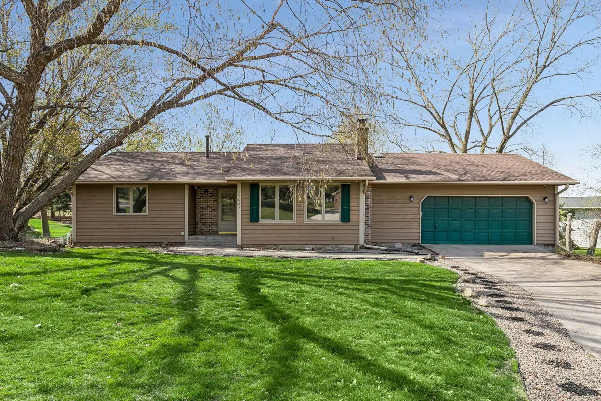 17082 Hamilton Drive, Lakeville, MN 55044 - #1