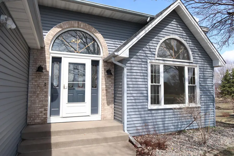 5508 91st Crescent N, Brooklyn Park, MN 55443 - #3