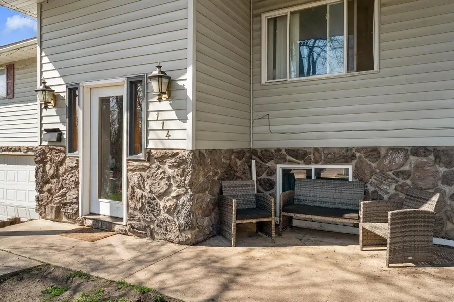 114 6th Avenue Nw, Waseca, MN 56093 - #3