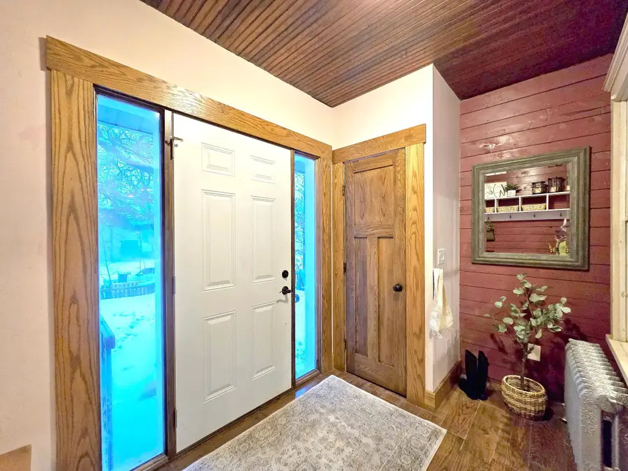 2342 Bourne Avenue, Saint Paul, MN 55108 - #3