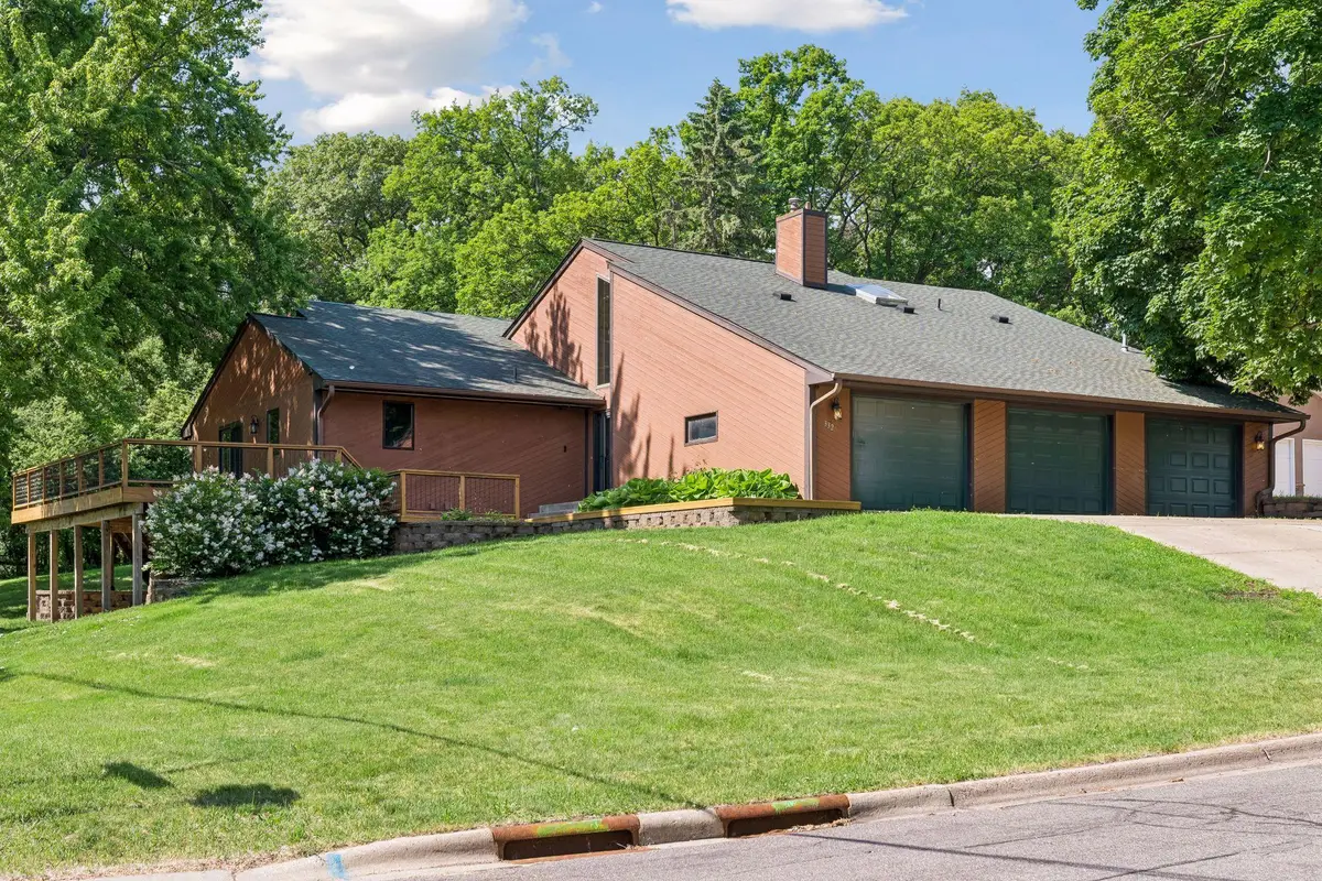 332 Brooks Avenue E, Little Canada, MN 55117 - #1