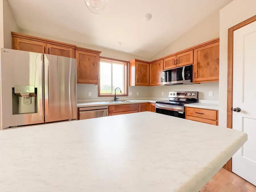 4658 9th Street Ne, Saint Cloud, MN 56304 - #3