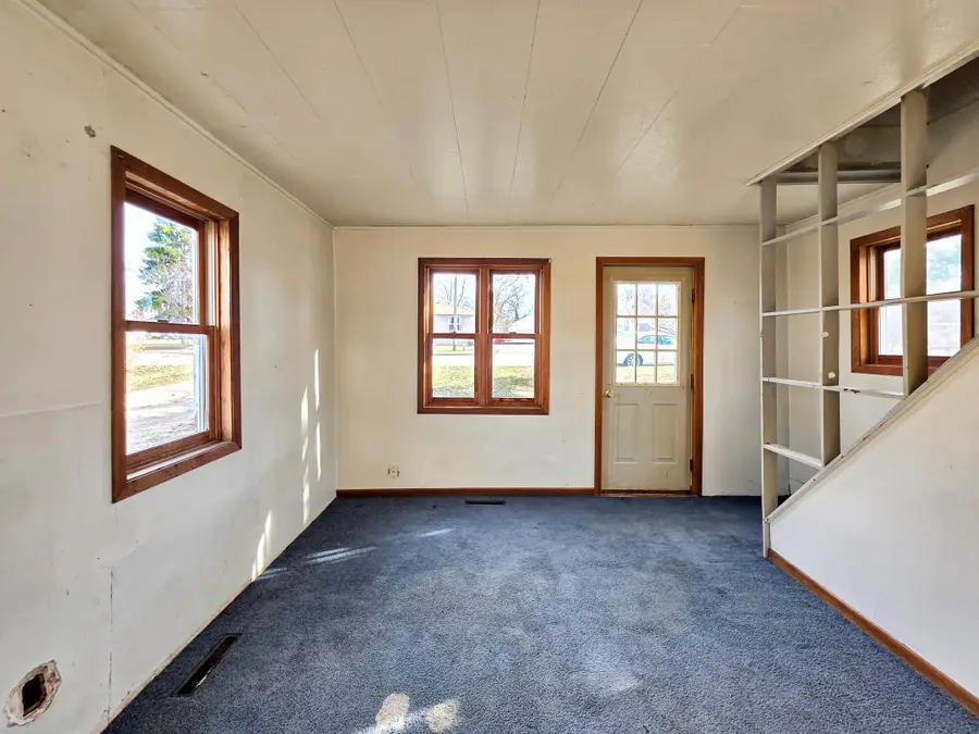 418 Main Street E, Detroit Lakes, MN 56501 - #3