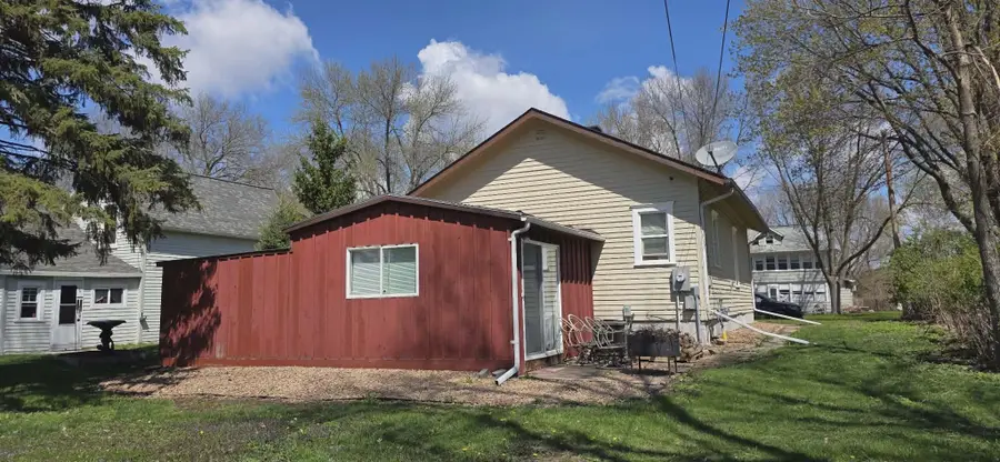 218 W Broadway Street, Redwood Falls, MN 56283 - #2