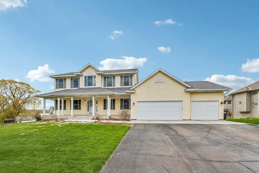 2608 Sandterra Circle, White Bear, MN 55110 - #2