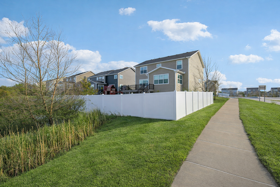 18468 70th Avenue N, Maple Grove, MN 55311 - #2