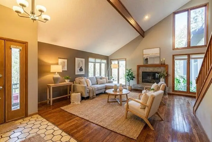 7030 Birchwood Drive, La Crescent, MN 55947 - #2