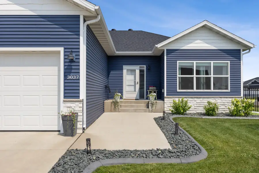 3037 Prairie Farms Circle S, Fargo, ND 58104 - #3