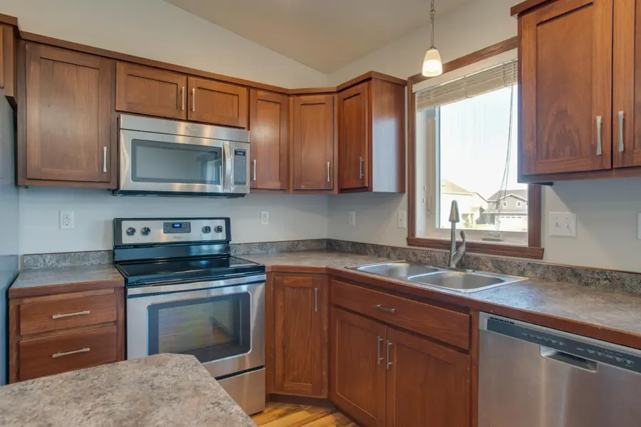 6193 56th Avenue S, Fargo, ND 58104 - #3