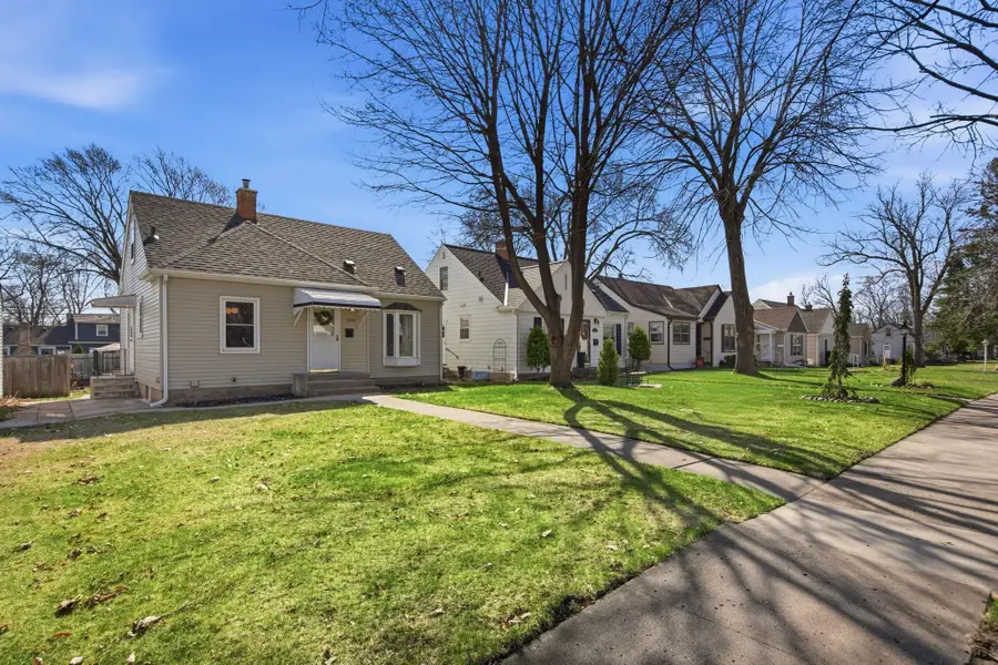 3137 Jersey Avenue S, Saint Louis Park, MN 55426 - #3