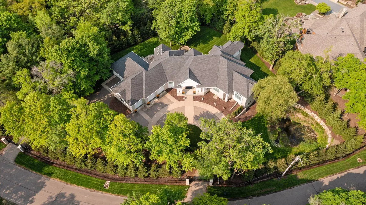 2112 Meeting Street, Wayzata, MN 55391 - #1