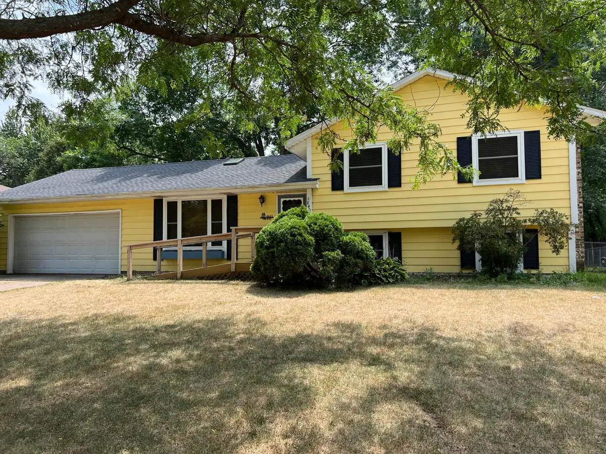 8401 79th Street S, Cottage Grove, MN 55016 - #1