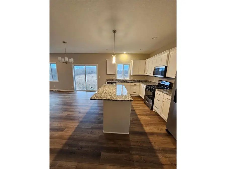 971 45th Avenue Ne, Saint Cloud, MN 56304 - #3