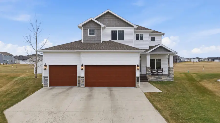 6361 Deer Creek Parkway, Fargo, ND 58104 - #2