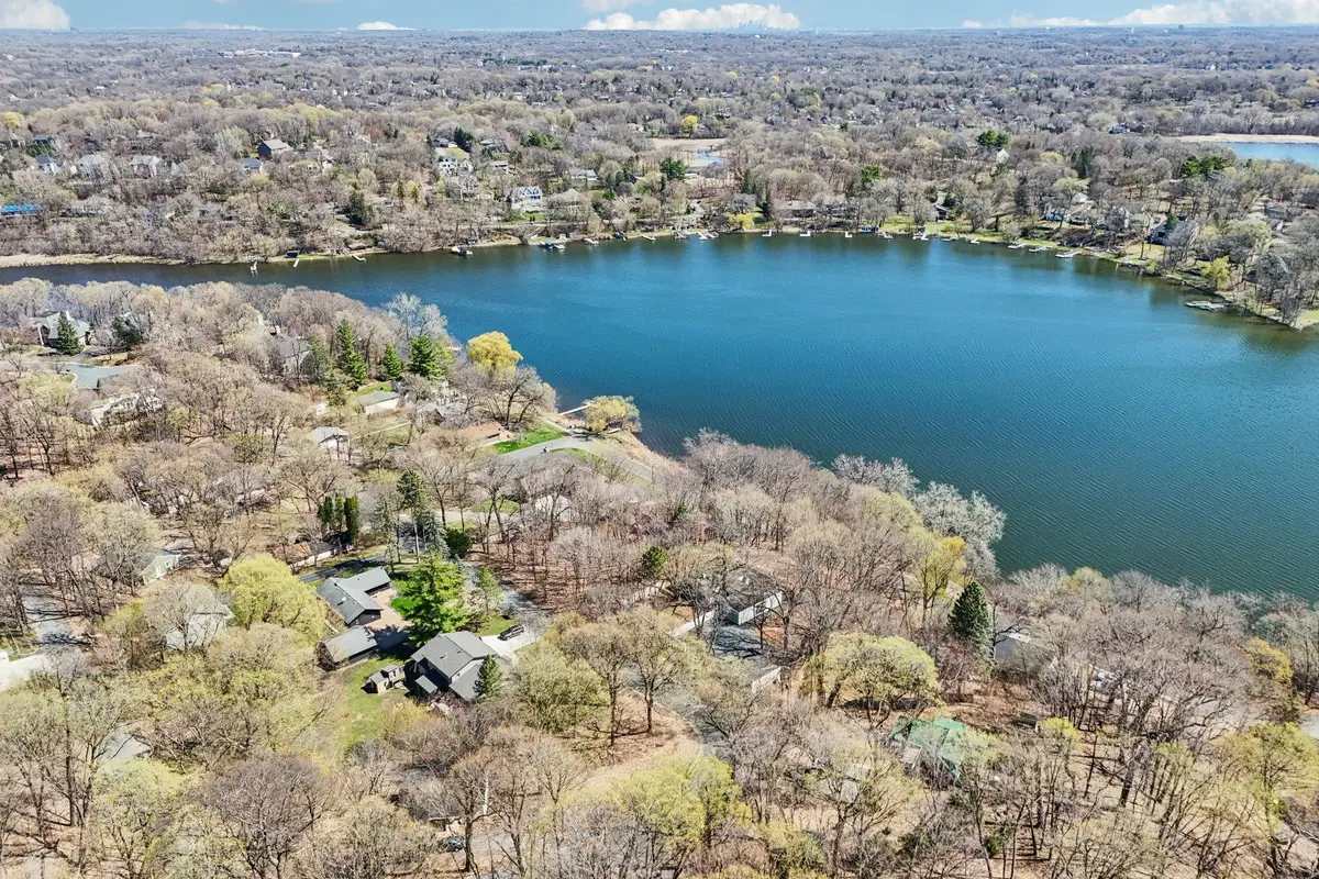 6679 Mohawk Drive, Chanhassen, MN 55317 - #1