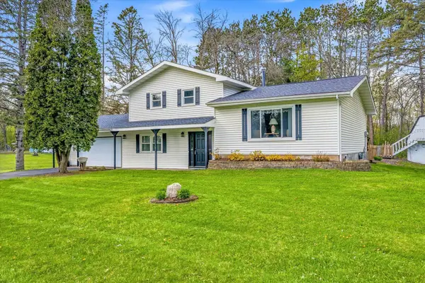 6422 Donnybrook Drive, North Branch, MN 55056