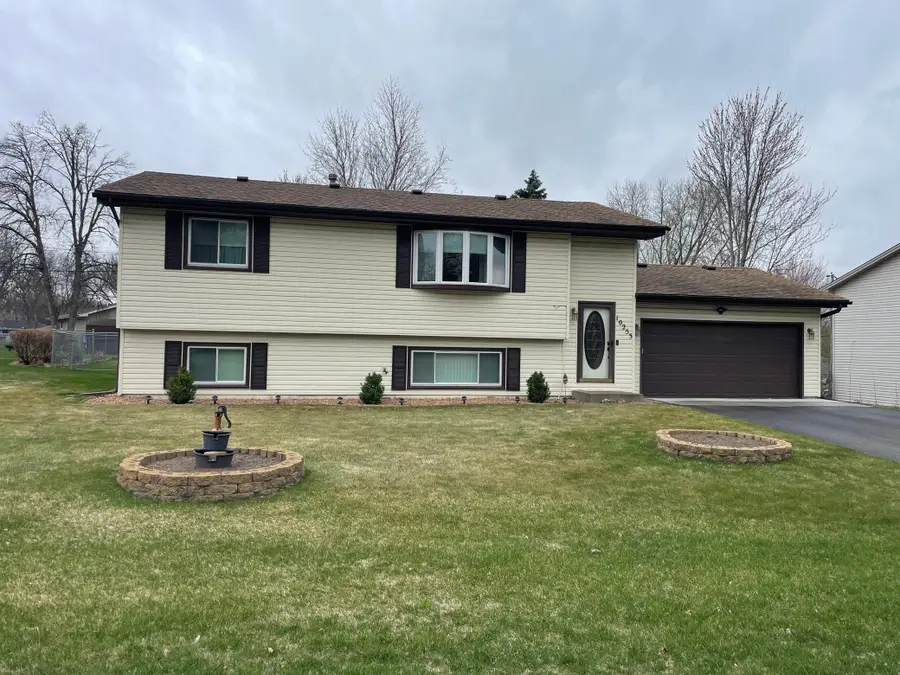 10253 101st Avenue N, Maple Grove, MN 55369 - #3