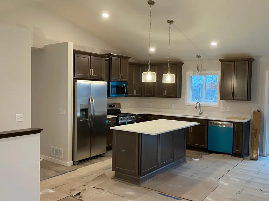 37583 Greenwich Court, North Branch, MN 55056 - #3