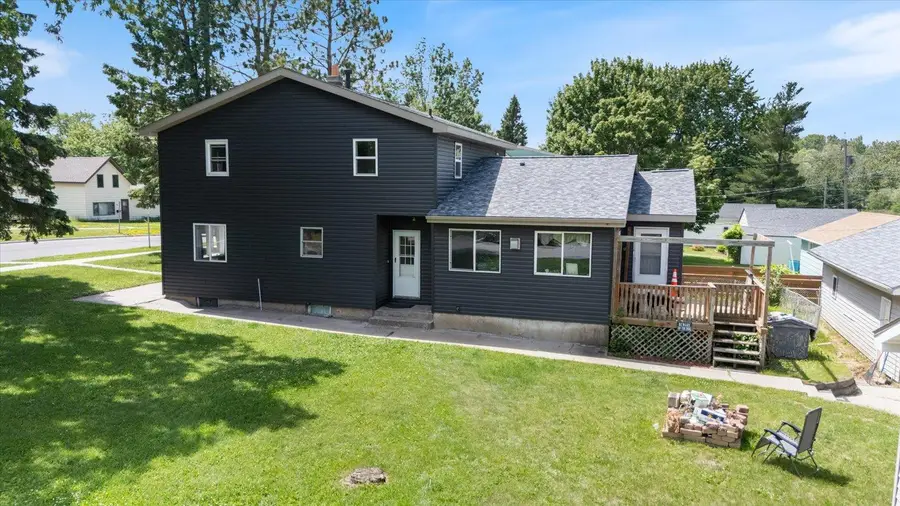 602 8th Street Nw, Chisholm, MN 55719 - #2