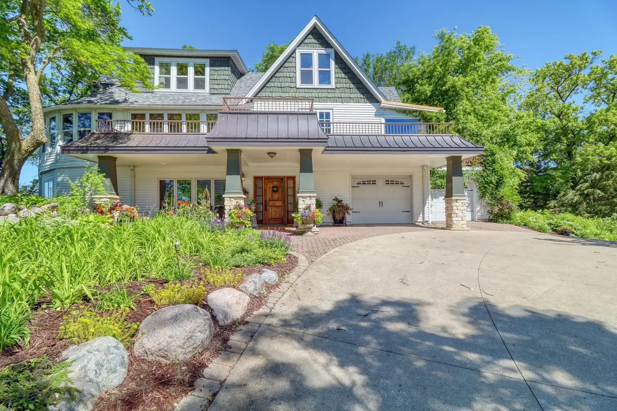 1812 E Shore Drive, Detroit Lakes, MN 56501 - #1