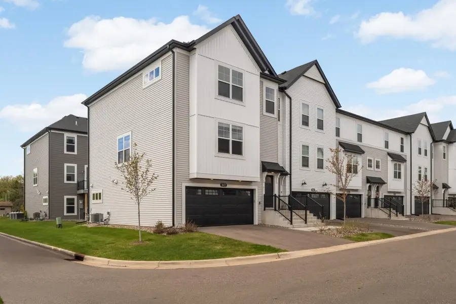 7672 Cruise Way, Inver Grove Heights, MN 55076 - #2