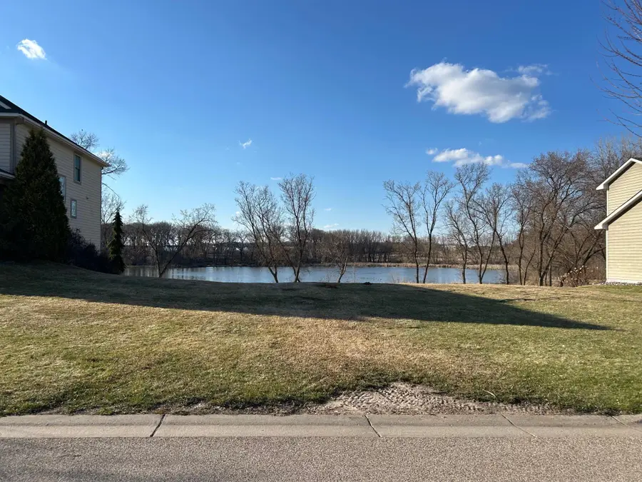 8856 67th Street S, Cottage Grove, MN 55016 - #2