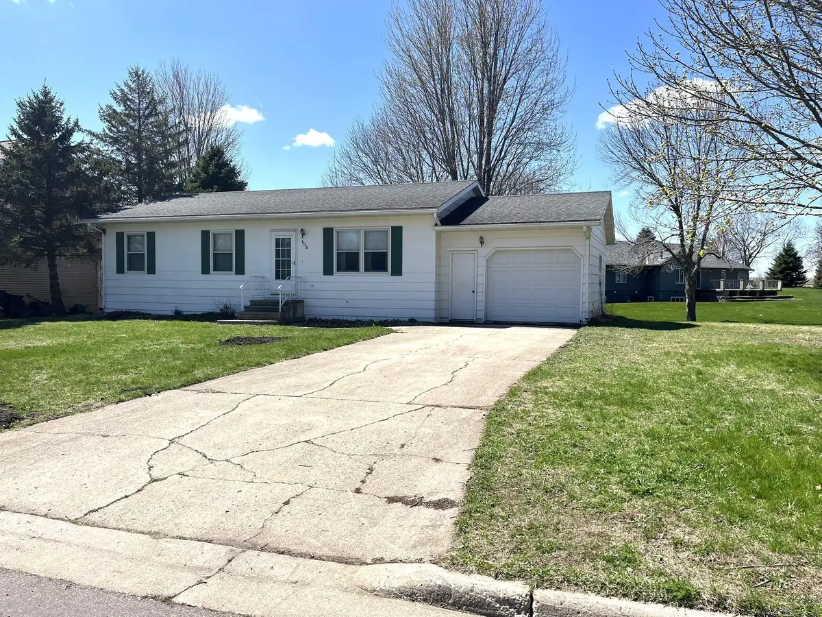 408 Geraldine Street, Fairmont, MN 56031 - #1