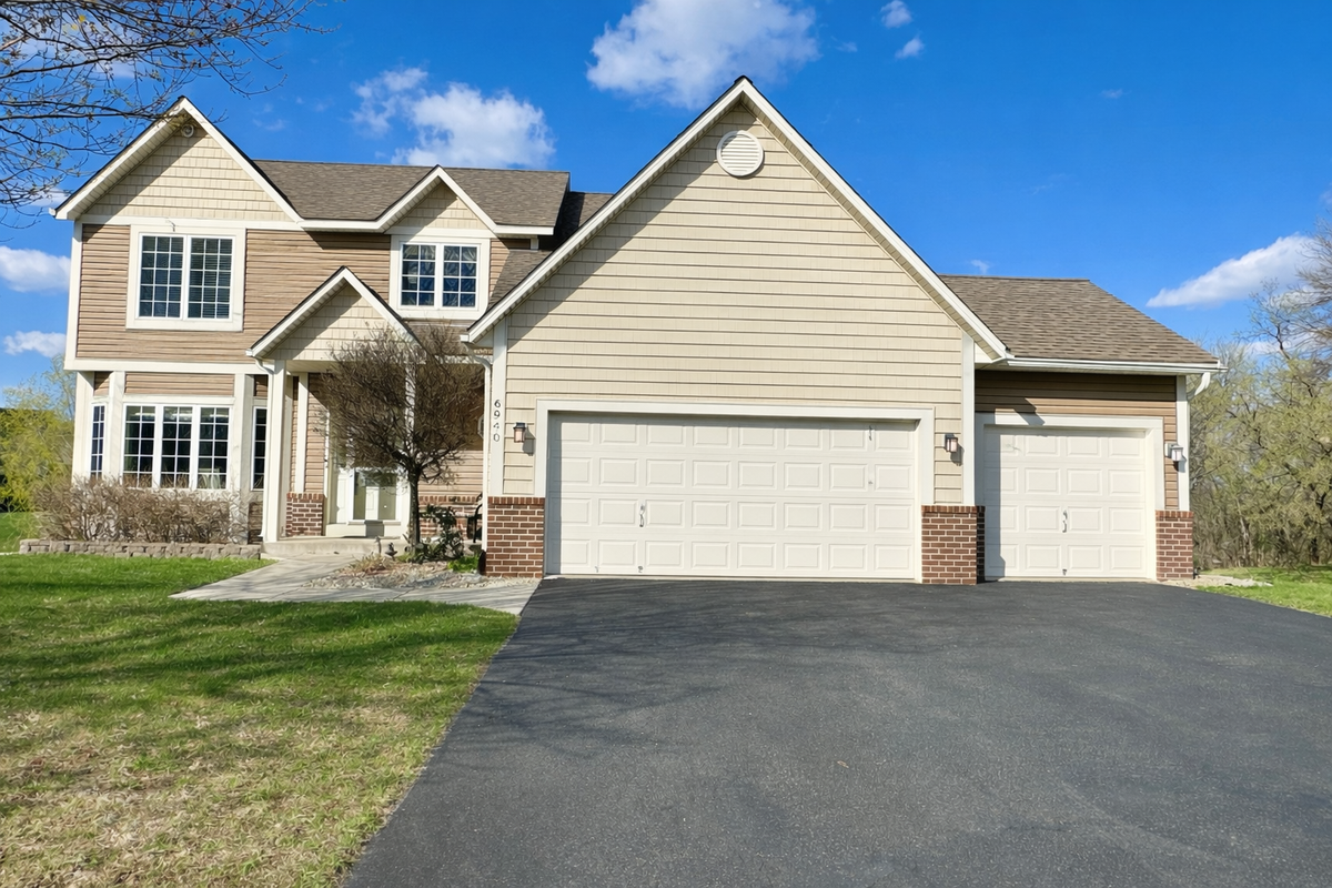 6940 Prairie Court S, Cottage Grove, MN 55016 - #1