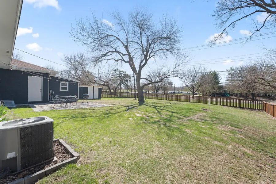 520 57th Avenue Ne, Fridley, MN 55432 - #2