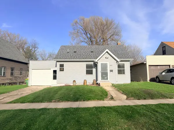 925 2nd Avenue Sw, Pipestone, MN 56164