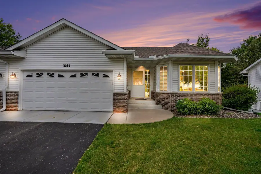 1654 Cohansey Street, Saint Paul, MN 55117 - #2
