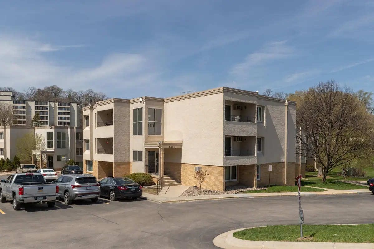 1911 Viking Drive Nw #25, Rochester, MN 55901 - #1