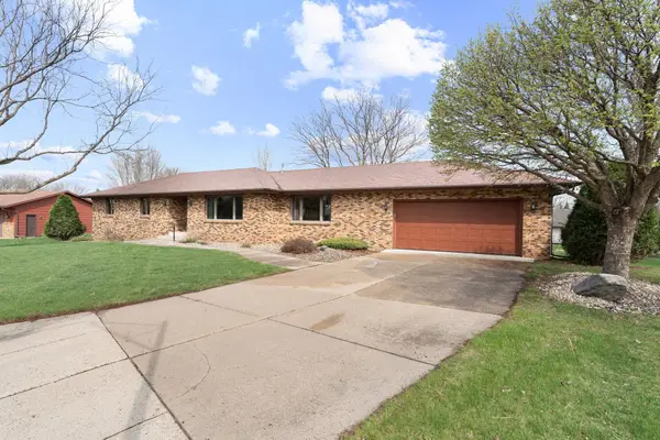 1455 Sunset Drive Sw, Owatonna, MN 55060