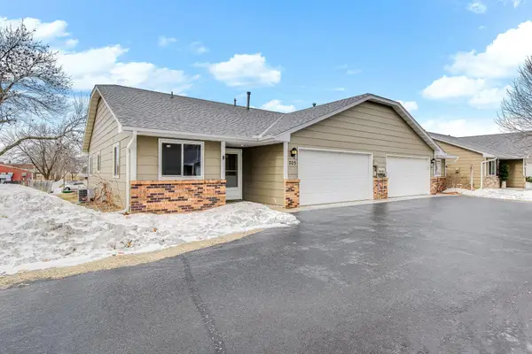 705 Auburn Place Nw, Elk River, MN 55330