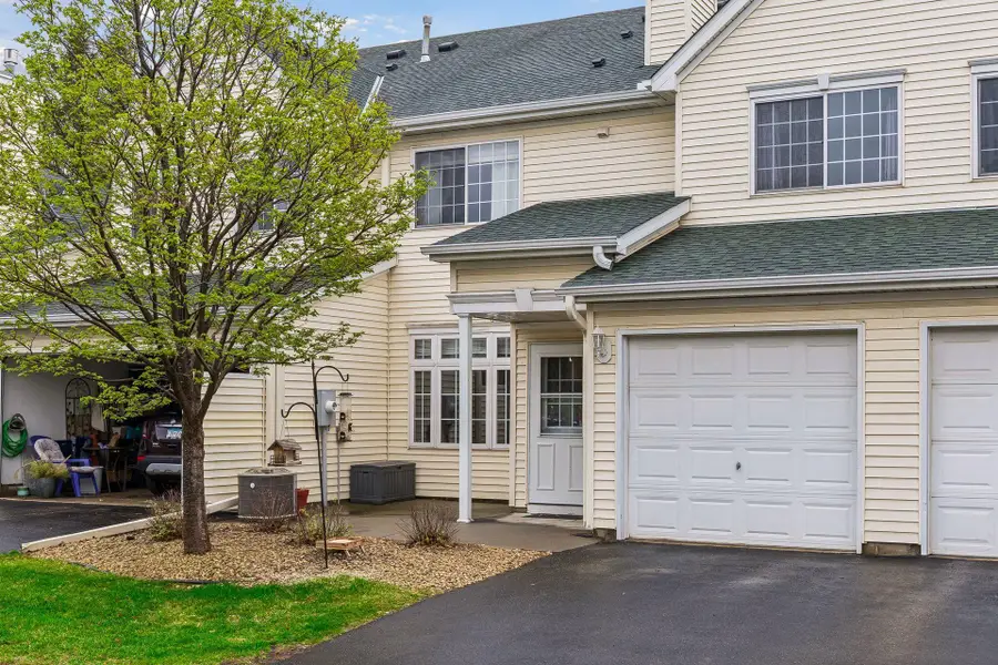 467 Aqua Circle #1015, Lino Lakes, MN 55014 - #2