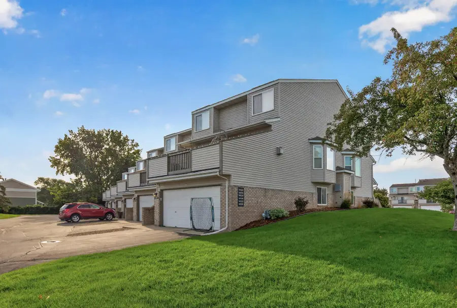 14542 Cobalt Avenue #51, Rosemount, MN 55068 - #2