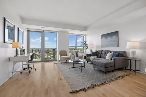 929 Portland Avenue #2007, Minneapolis, MN 55404