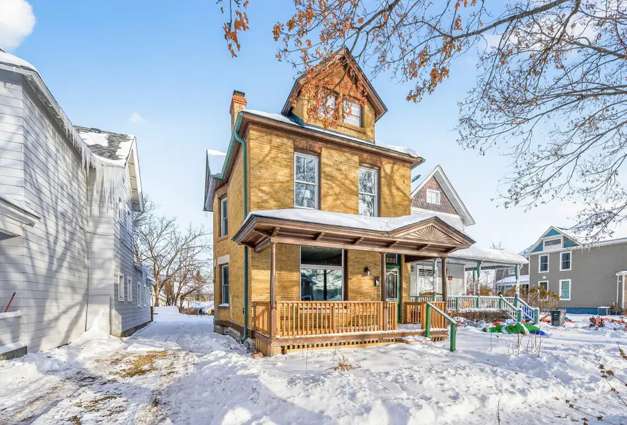 323 W Michigan Street, Saint Paul, MN 55102 - #3