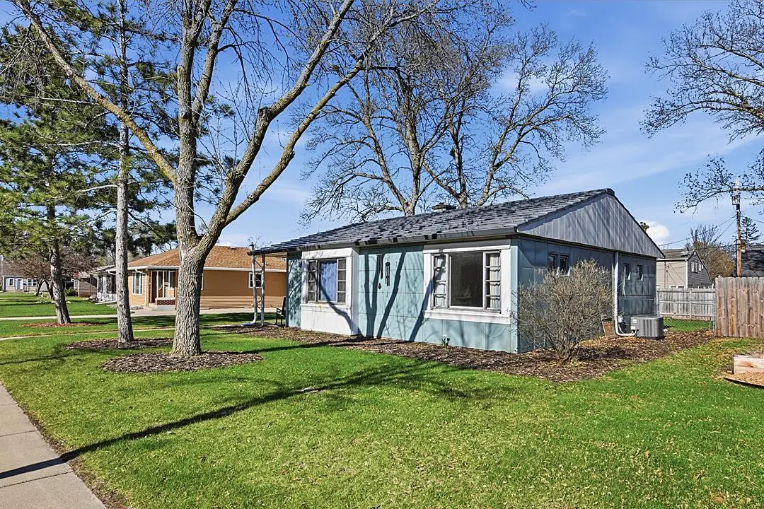 1270 10th Avenue N, Saint Cloud, MN 56303 - #1