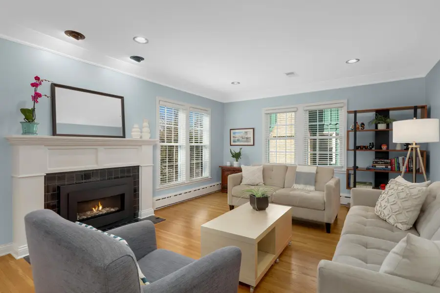 3913 Kipling Avenue, Saint Louis Park, MN 55416 - #3