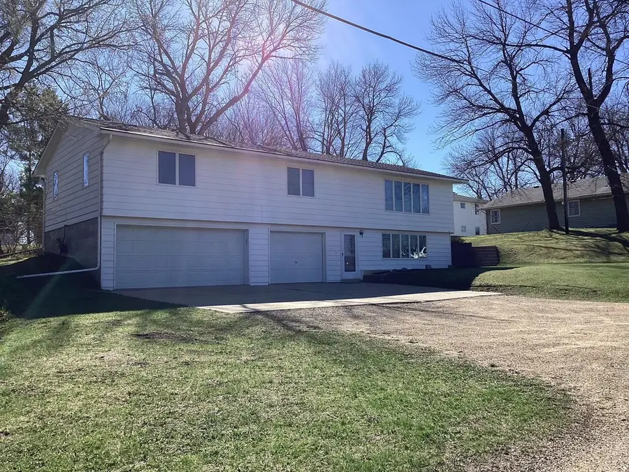 2418 Main Street W, Albert Lea, MN 56007 - #3