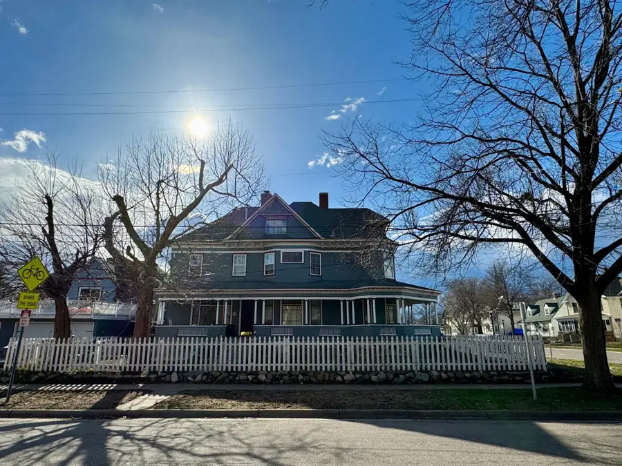 1464 Minnehaha Ave W, Saint Paul, MN 55104 - #2