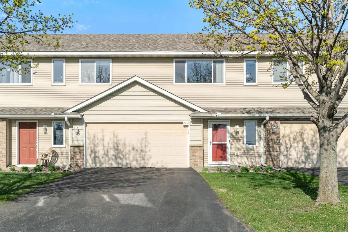 4052 Blakewood Drive, Shakopee, MN 55379 - #1