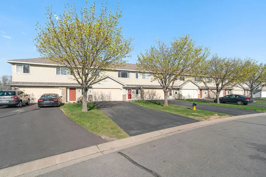 4052 Blakewood Drive, Shakopee, MN 55379 - #2