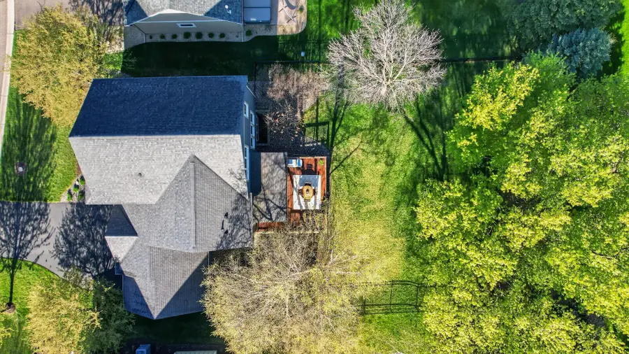 2344 Fieldstone Curve, Woodbury, MN 55129 - #2