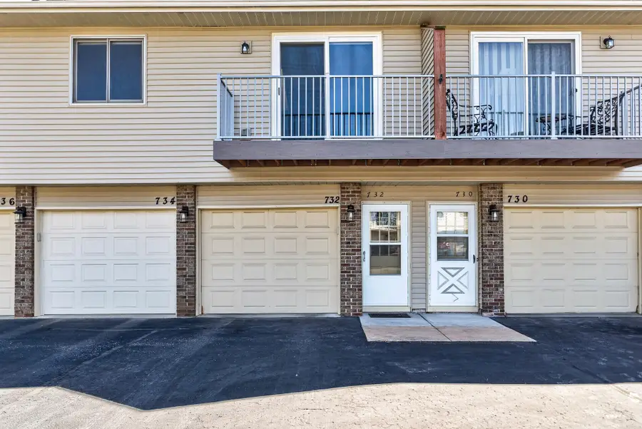 732 Parkside Drive #732H, Vadnais Heights, MN 55127 - #2